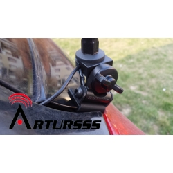 Przykład instalacji anteny Firestik na Toyota Avensis